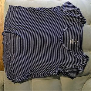American Eagle T-shirt